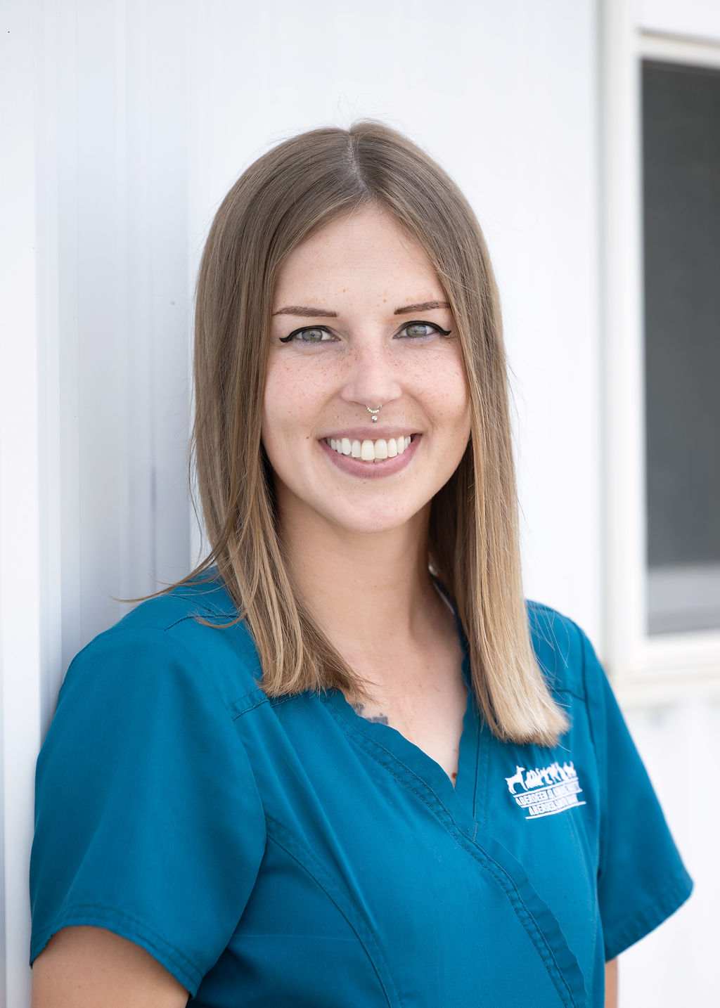 Portrait of Stephanie Glover, Animal Care Technician